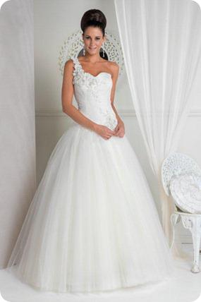 Jean Fox Wedding Dresses at Elegance Bridal Studio
